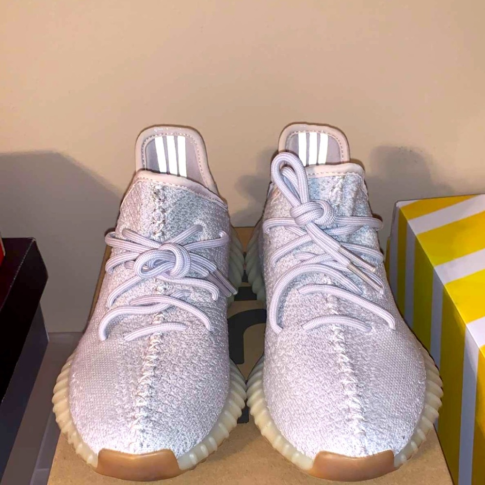 Yeezy 350 boost ‘Sesame’